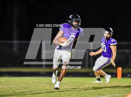 Thumbnail 1 in Cuthbertson @ Porter Ridge photogallery.
