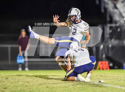 Thumbnail 3 in Cuthbertson @ Porter Ridge photogallery.