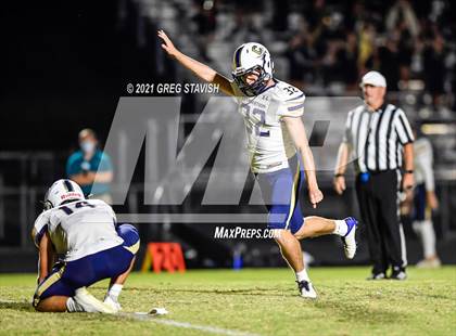 Thumbnail 2 in Cuthbertson @ Porter Ridge photogallery.