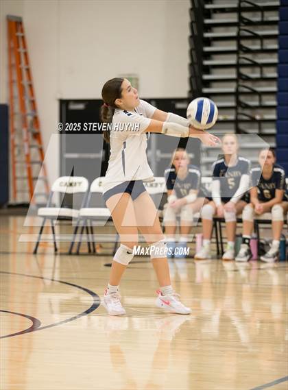 Thumbnail 1 in JV: Putnam @ Canby photogallery.