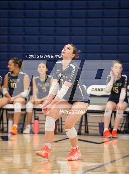 Thumbnail 2 in JV: Putnam @ Canby photogallery.