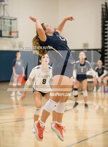 Thumbnail 3 in JV: Putnam @ Canby photogallery.