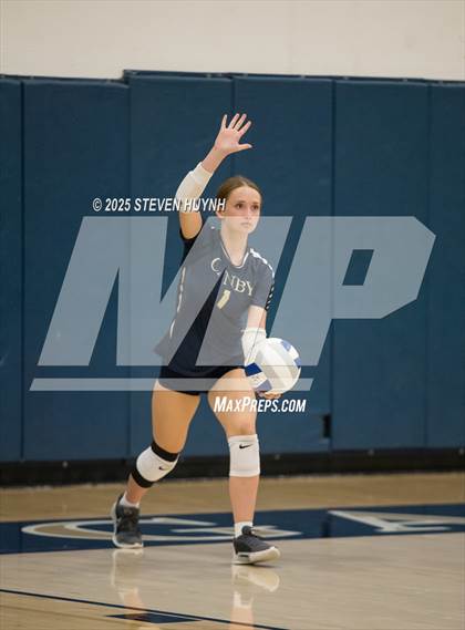 Thumbnail 2 in JV: Putnam @ Canby photogallery.