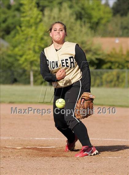 Thumbnail 1 in Pioneer @ Natomas photogallery.