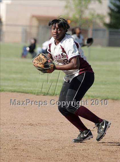 Thumbnail 3 in Pioneer @ Natomas photogallery.