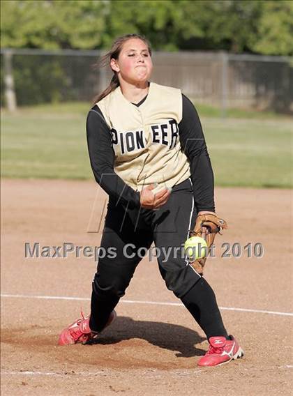 Thumbnail 1 in Pioneer @ Natomas photogallery.