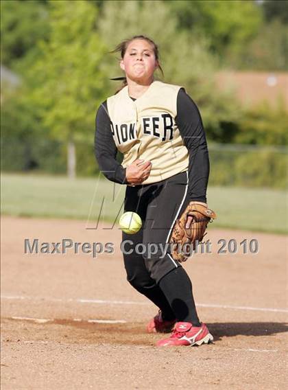 Thumbnail 3 in Pioneer @ Natomas photogallery.