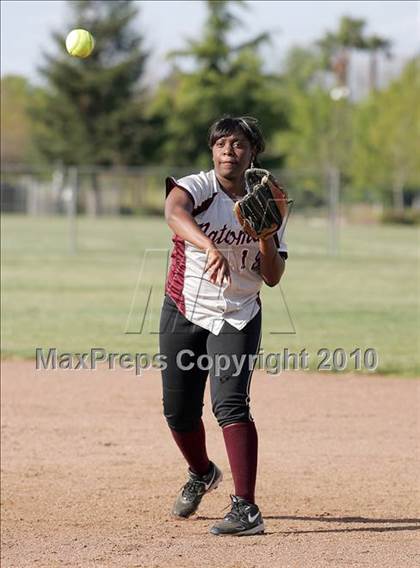 Thumbnail 2 in Pioneer @ Natomas photogallery.