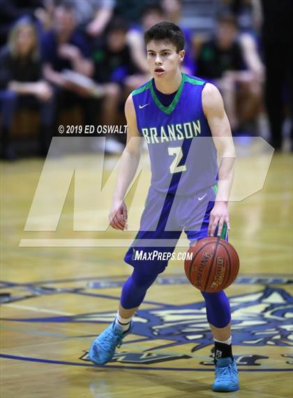 Thumbnail 2 in Branson vs. Compton (Damian Lillard Classic Round 3) photogallery.