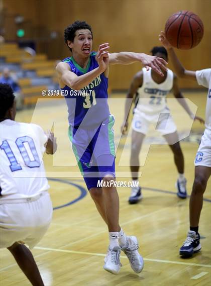 Thumbnail 2 in Branson vs. Compton (Damian Lillard Classic Round 3) photogallery.