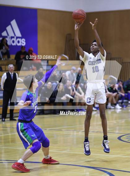 Thumbnail 1 in Branson vs. Compton (Damian Lillard Classic Round 3) photogallery.