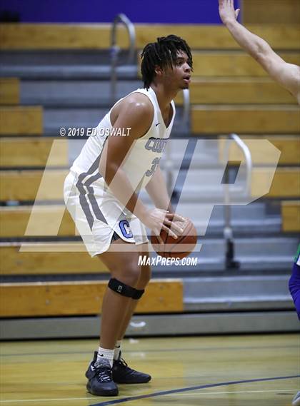 Thumbnail 3 in Branson vs. Compton (Damian Lillard Classic Round 3) photogallery.