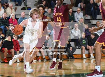 Thumbnail 3 in Central Catholic @ Jesuit photogallery.