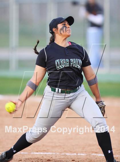 Thumbnail 1 in Clear Falls vs Dickinson photogallery.