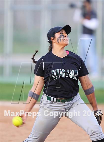 Thumbnail 1 in Clear Falls vs Dickinson photogallery.