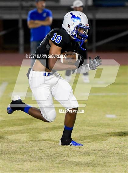 Thumbnail 2 in Tucson High Magnet School @ Dobson photogallery.
