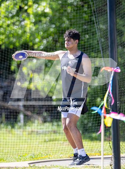 Thumbnail 1 in Coweta Cup photogallery.