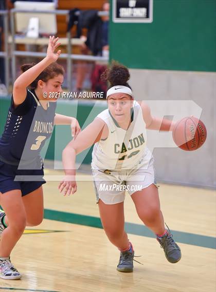 Thumbnail 1 in Vista Murrieta @ Cajon (CIF SS Division 2AA 1st Round) photogallery.
