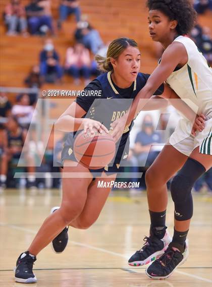 Thumbnail 2 in Vista Murrieta @ Cajon (CIF SS Division 2AA 1st Round) photogallery.