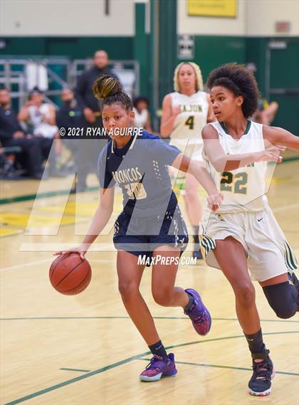 Thumbnail 1 in Vista Murrieta @ Cajon (CIF SS Division 2AA 1st Round) photogallery.