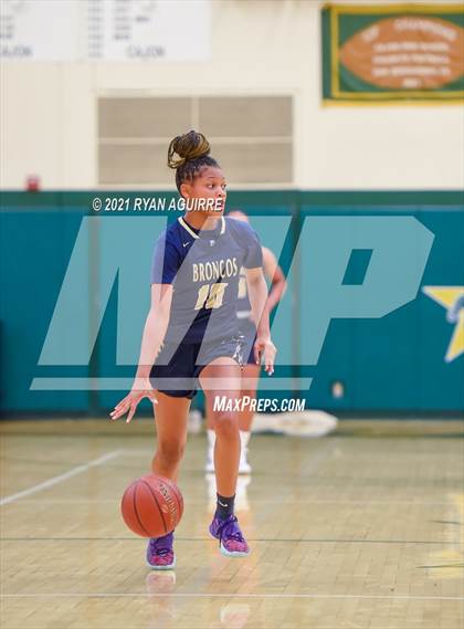 Thumbnail 2 in Vista Murrieta @ Cajon (CIF SS Division 2AA 1st Round) photogallery.