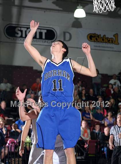 Thumbnail 2 in Durham vs. Liberty Christian (CIF NS D5 Final) photogallery.
