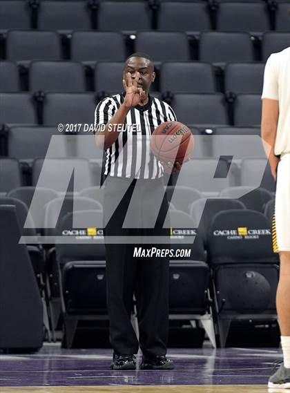 Thumbnail 1 in River City vs. Rio Linda (Golden 1 Center) photogallery.