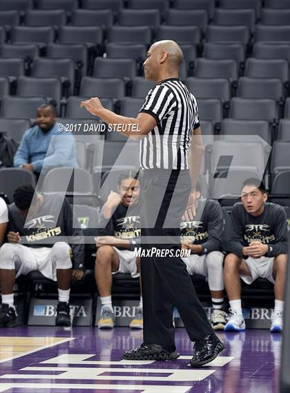 Thumbnail 1 in River City vs. Rio Linda (Golden 1 Center) photogallery.
