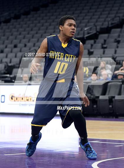 Thumbnail 3 in River City vs. Rio Linda (Golden 1 Center) photogallery.