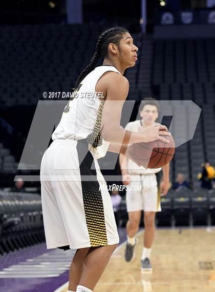 Thumbnail 2 in River City vs. Rio Linda (Golden 1 Center) photogallery.