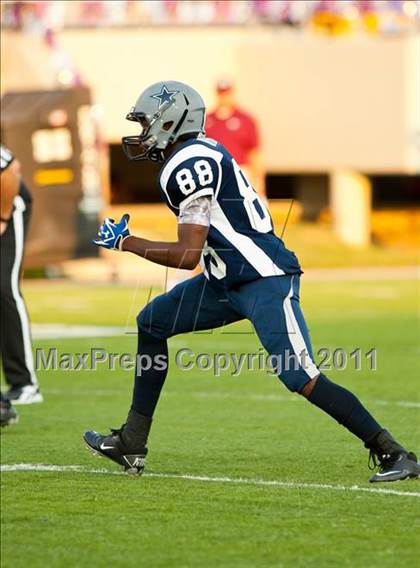 Thumbnail 3 in Lee @ Sterling photogallery.
