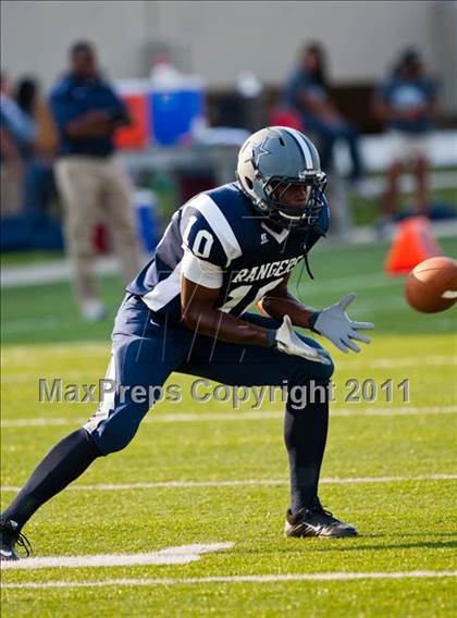 Thumbnail 3 in Lee @ Sterling photogallery.