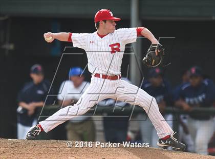 Thumbnail 1 in John Ehret @ Archbishop Rummel photogallery.