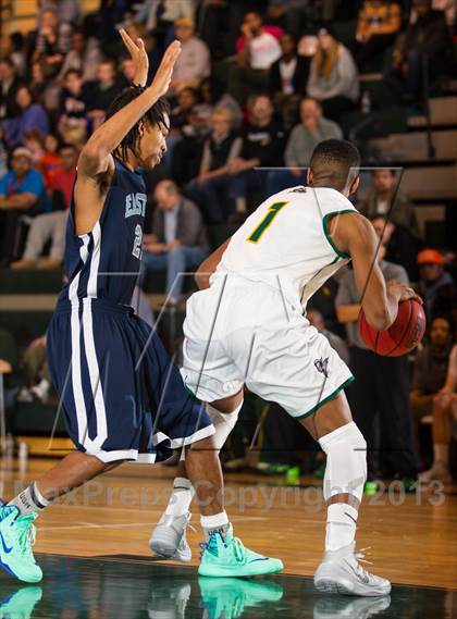 Thumbnail 3 in Eastern vs Wakefield (Wakefield Holiday Tournament) photogallery.