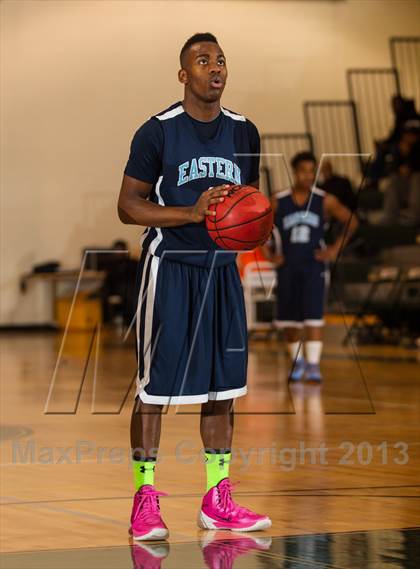 Thumbnail 2 in Eastern vs Wakefield (Wakefield Holiday Tournament) photogallery.