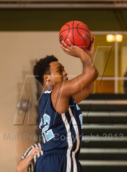 Thumbnail 2 in Eastern vs Wakefield (Wakefield Holiday Tournament) photogallery.