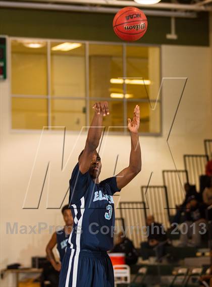 Thumbnail 1 in Eastern vs Wakefield (Wakefield Holiday Tournament) photogallery.