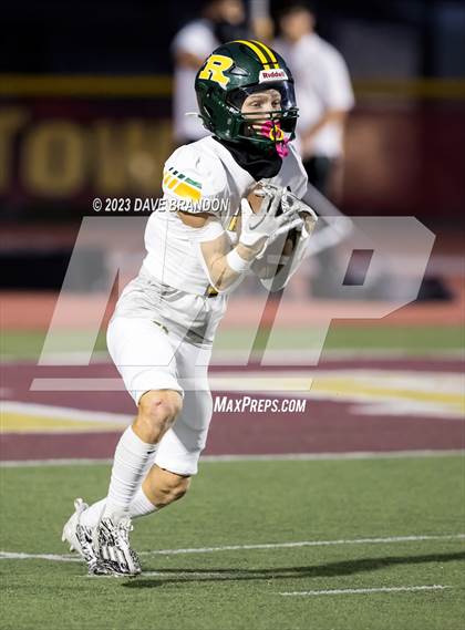 Thumbnail 1 in Royal @ Simi Valley photogallery.
