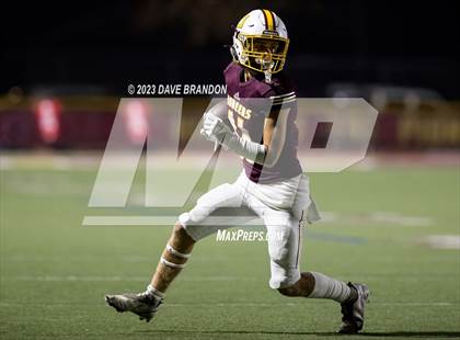 Thumbnail 3 in Royal @ Simi Valley photogallery.