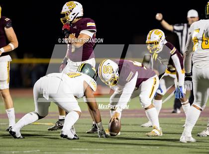 Thumbnail 1 in Royal @ Simi Valley photogallery.