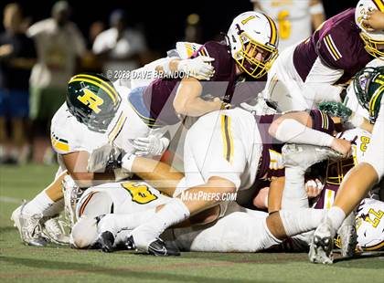 Thumbnail 1 in Royal @ Simi Valley photogallery.