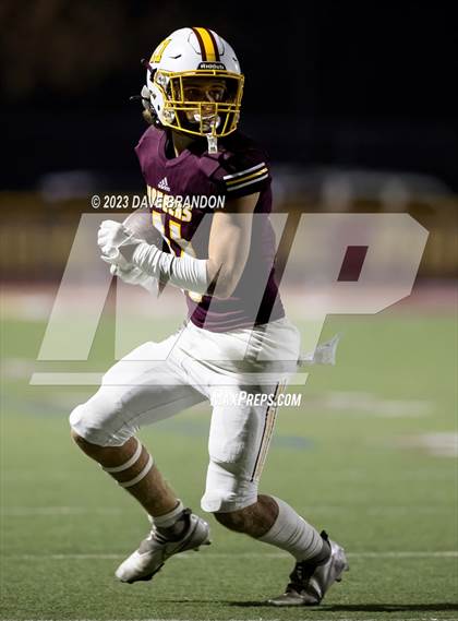 Thumbnail 2 in Royal @ Simi Valley photogallery.