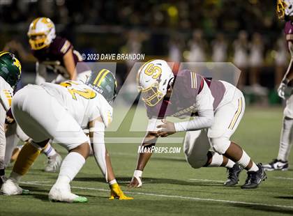 Thumbnail 3 in Royal @ Simi Valley photogallery.