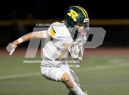 Thumbnail 1 in Royal @ Simi Valley photogallery.
