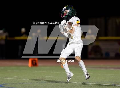 Thumbnail 1 in Royal @ Simi Valley photogallery.