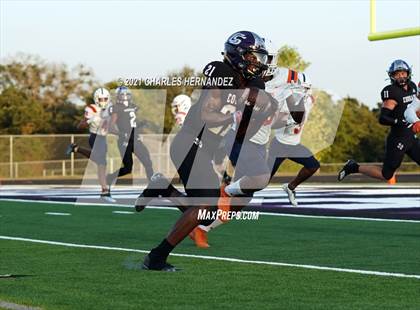 Thumbnail 3 in Fort Bend Bush @ College Station photogallery.