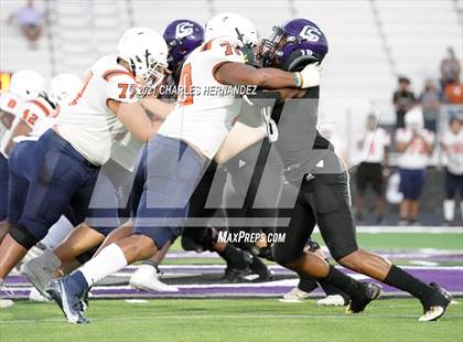 Thumbnail 3 in Fort Bend Bush @ College Station photogallery.