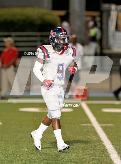 Thumbnail 1 in South Panola @ Memphis University photogallery.