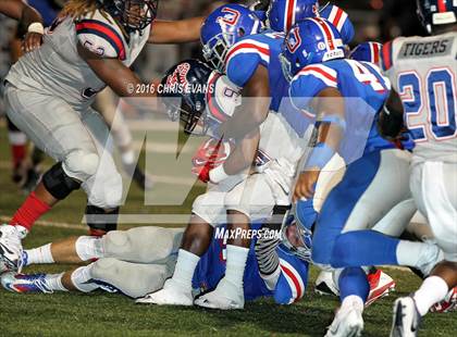 Thumbnail 2 in South Panola @ Memphis University photogallery.