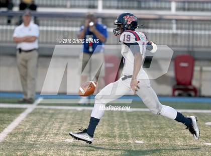 Thumbnail 1 in South Panola @ Memphis University photogallery.
